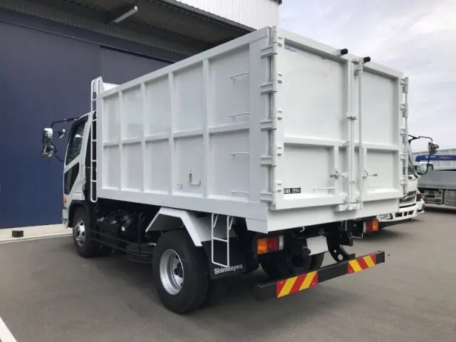 三菱 ファイター 2KG-FK72F(2WD)の写真3
