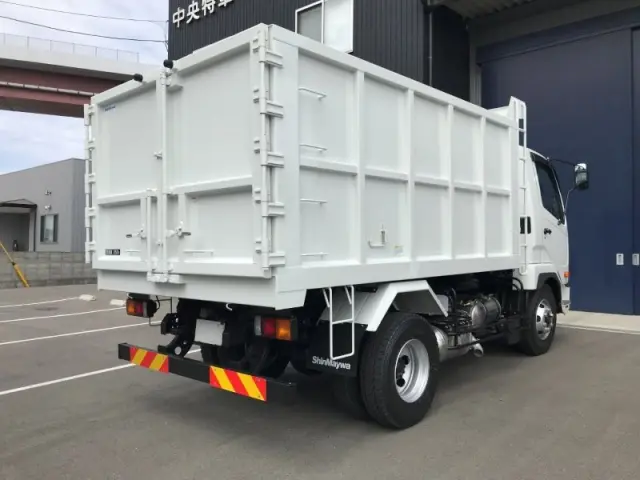 三菱 ファイター 2KG-FK72F(2WD)の写真4