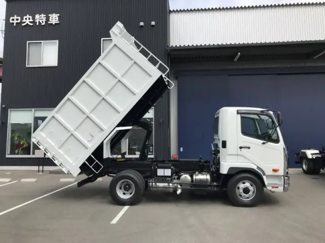 三菱 ファイター 2KG-FK72F(2WD)の写真5