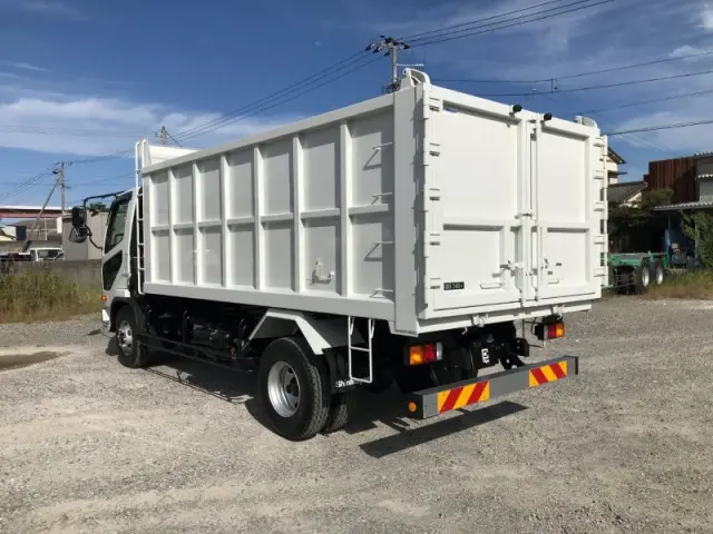 三菱 ファイター 2KG-FK72F(2WD)の写真3