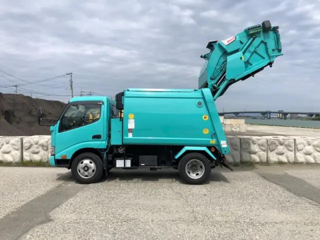 日野 デュトロ 2RG-XZU605X(2WD)の写真7