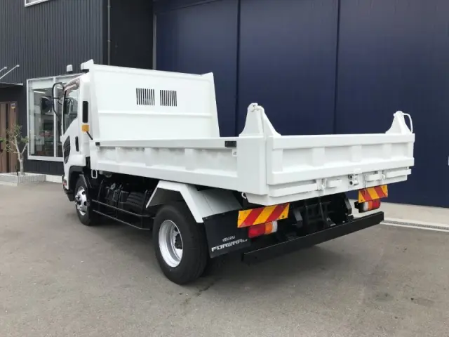 いすゞ フォワード TKG-FRR90S1(2WD)の写真3