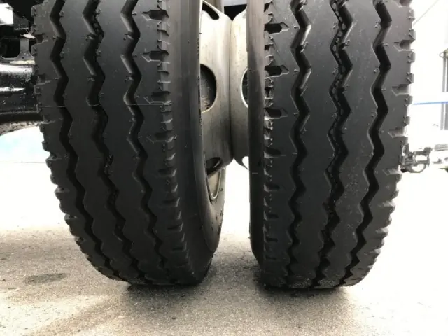 いすゞ フォワード TKG-FRR90S1(2WD)の写真19