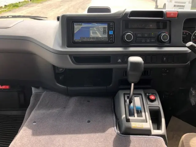 トヨタ コースター 2WG-GDB110(2WD)の写真8