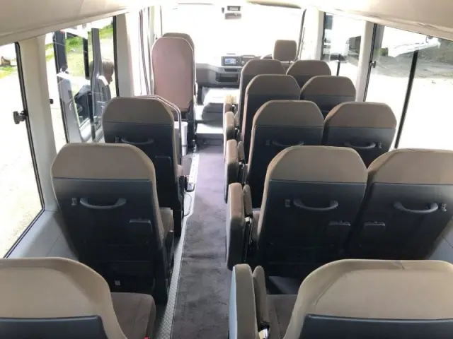 トヨタ コースター 2WG-GDB110(2WD)の写真17