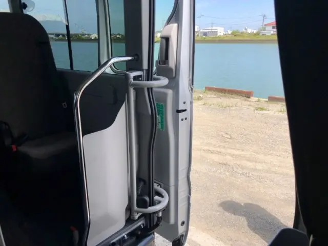 トヨタ コースター 2WG-GDB110(2WD)の写真20