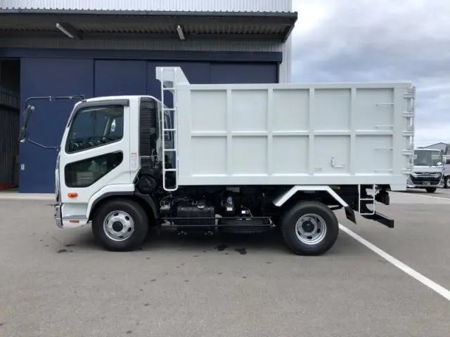 三菱 ファイター 2KG-FK72F(2WD)の写真5