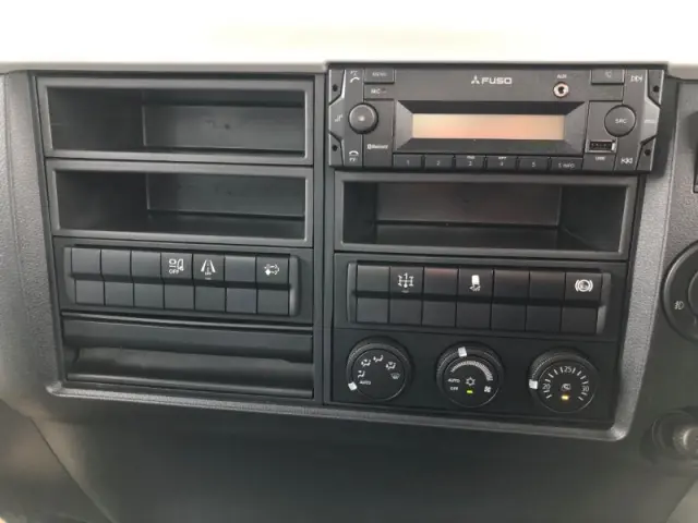 三菱 ファイター 2KG-FK72F(2WD)の写真9
