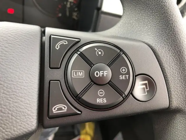 三菱 ファイター 2KG-FK72F(2WD)の写真12