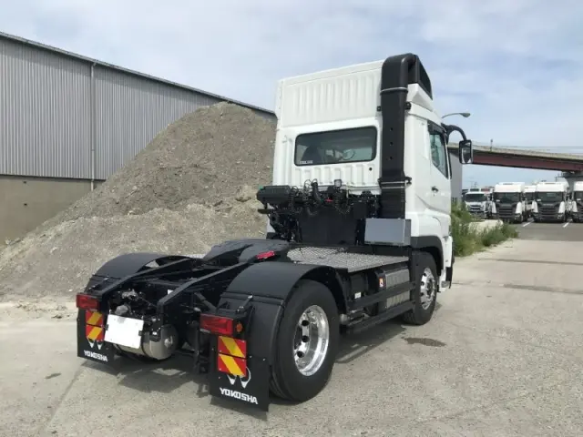 三菱 スーパーグレート 2RG-FP84VDR(2WD)の写真4