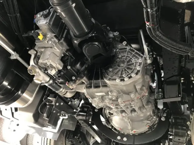 三菱 スーパーグレート 2RG-FP84VDR(2WD)の写真31
