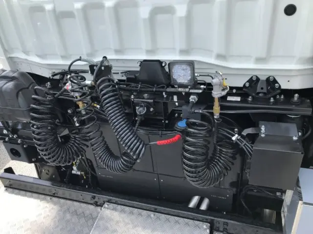 三菱 スーパーグレート 2RG-FP84VDR(2WD)の写真32