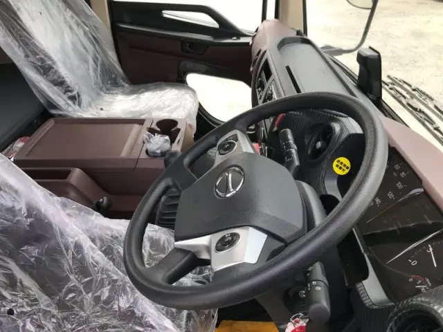 日野 レンジャー 2KG-FE2ACA(2WD)の写真7