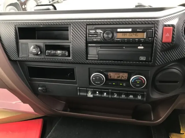 日野 レンジャー 2KG-FE2ACA(2WD)の写真10