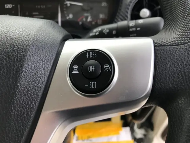 日野 レンジャー 2KG-FE2ACA(2WD)の写真12