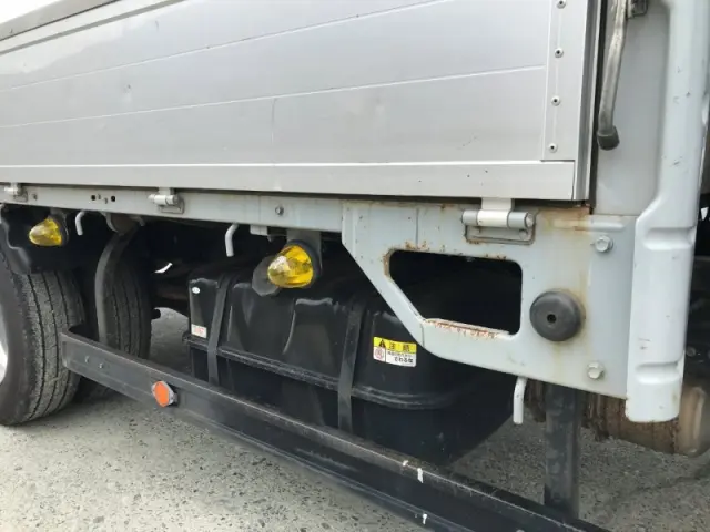 いすゞ エルフ TRG-NPR85AR(2WD)の写真38
