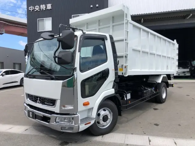 三菱 ファイター 2KG-FK72F(2WD)の写真1