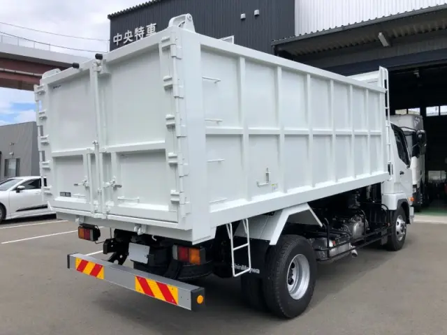 三菱 ファイター 2KG-FK72F(2WD)の写真4
