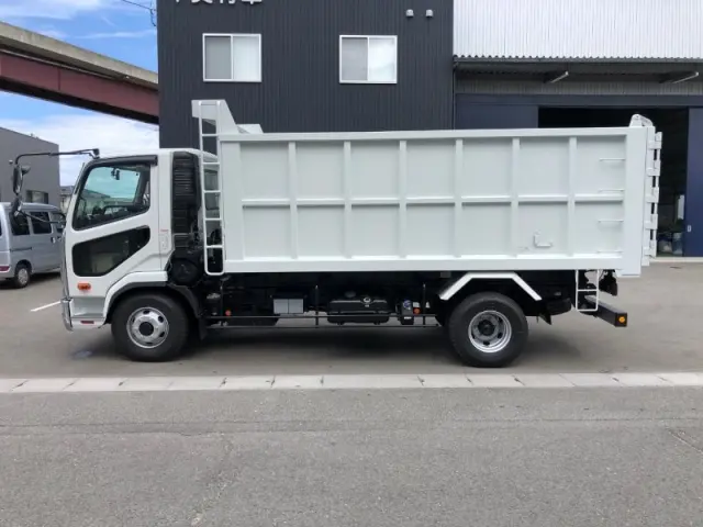 三菱 ファイター 2KG-FK72F(2WD)の写真5