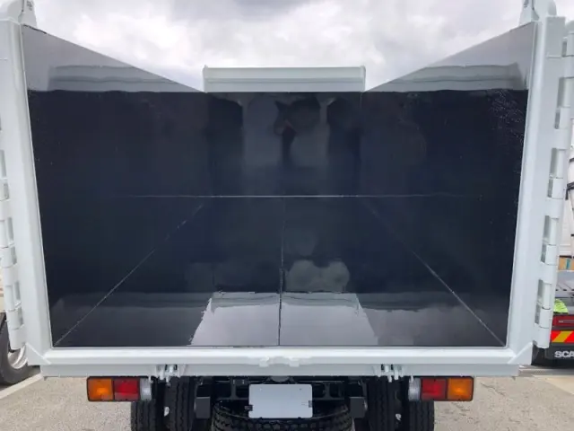 三菱 ファイター 2KG-FK72F(2WD)の写真8