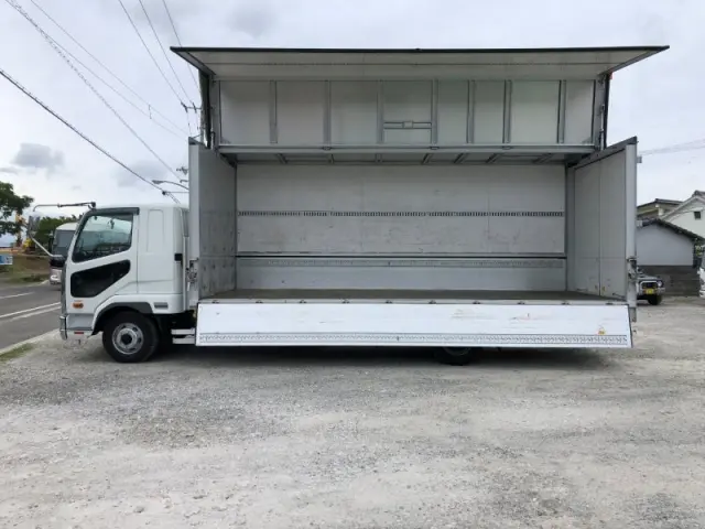 三菱 ファイター 2KG-FK65F(2WD)の写真5