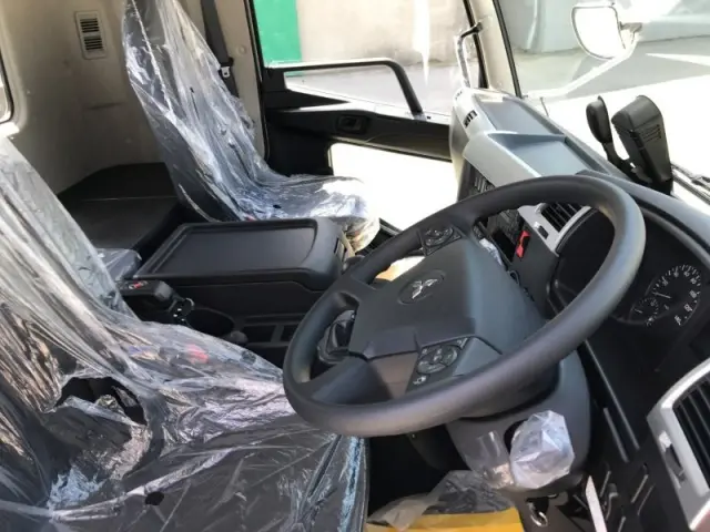 三菱 ファイター 2KG-FK65F(2WD)の写真6