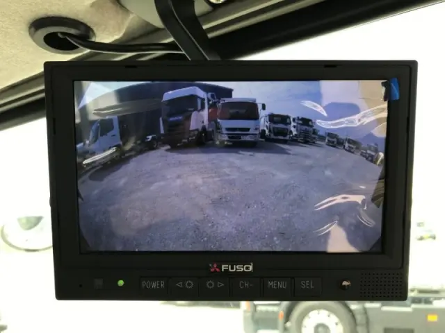 三菱 ファイター 2KG-FK65F(2WD)の写真15