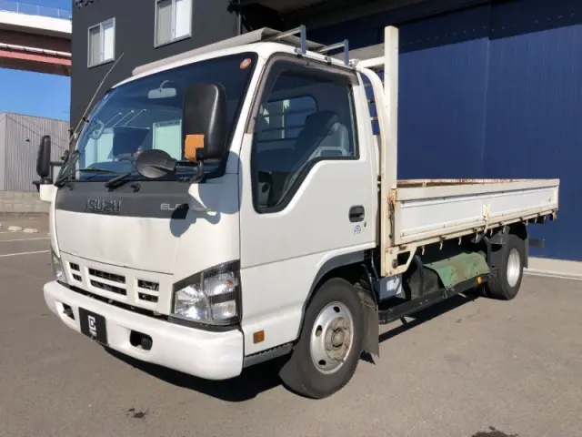 いすゞ エルフ PB-NPR81AR(2WD)の写真1