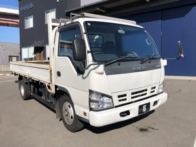 いすゞ エルフ PB-NPR81AR(2WD)の写真2