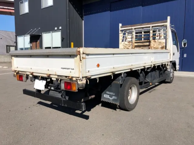 いすゞ エルフ PB-NPR81AR(2WD)の写真4
