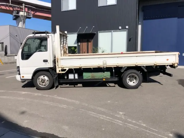 いすゞ エルフ PB-NPR81AR(2WD)の写真5