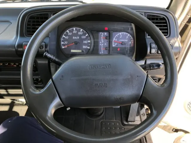 いすゞ エルフ PB-NPR81AR(2WD)の写真12