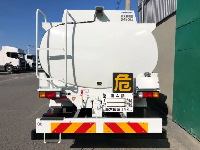 三菱 キャンター 2PG-FEA80(2WD)の写真5
