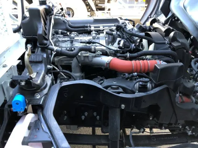 三菱 キャンター 2PG-FEA80(2WD)の写真17
