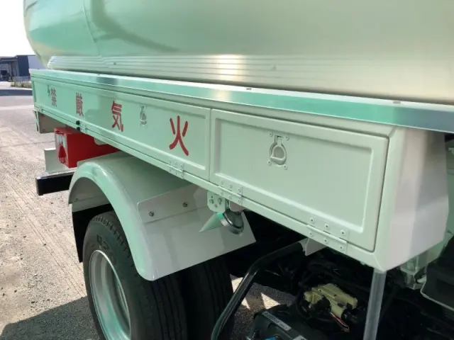 三菱 キャンター 2PG-FEA80(2WD)の写真24