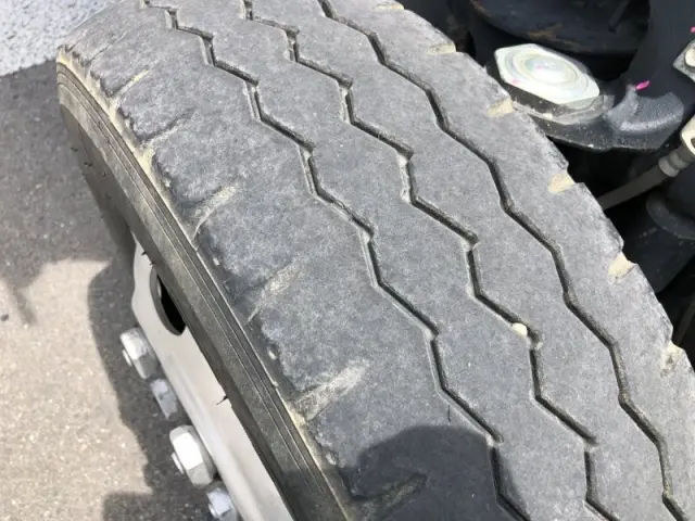 いすゞ エルフ TPG-NKR85AN(2WD)の写真23