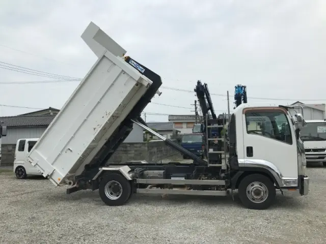 いすゞ フォワード TKG-FRR90S2(2WD)の写真5