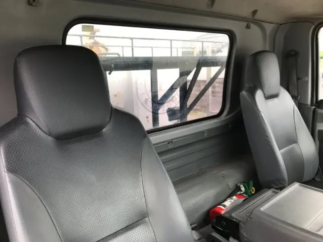 いすゞ フォワード TKG-FRR90S2(2WD)の写真7