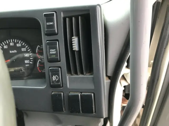 いすゞ フォワード TKG-FRR90S2(2WD)の写真13
