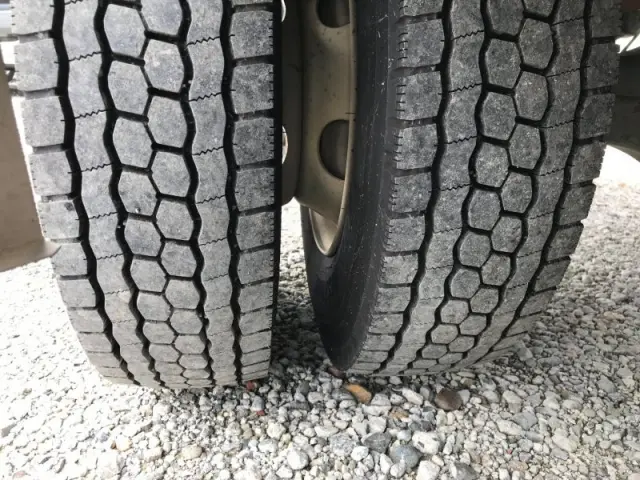 いすゞ フォワード TKG-FRR90S2(2WD)の写真21