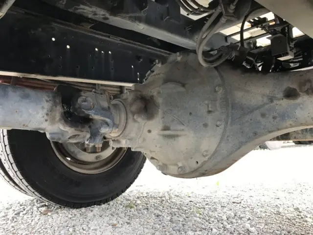 いすゞ フォワード TKG-FRR90S2(2WD)の写真22