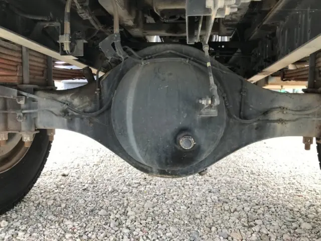 いすゞ フォワード TKG-FRR90S2(2WD)の写真23