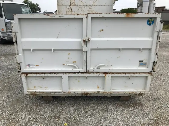 いすゞ フォワード TKG-FRR90S2(2WD)の写真32