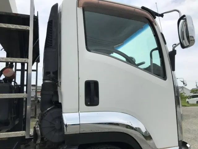 いすゞ フォワード TKG-FRR90S2(2WD)の写真38