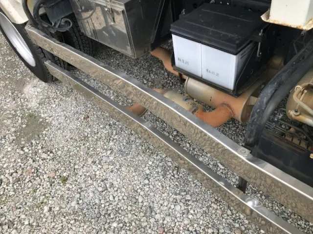 いすゞ フォワード TKG-FRR90S2(2WD)の写真42