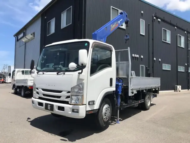 いすゞ エルフ 2RG-NPR88YN(2WD)の写真1
