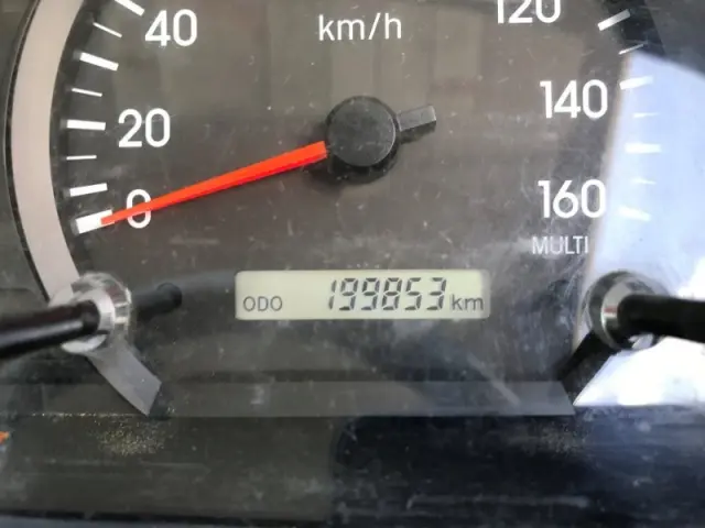 いすゞ エルフ 2RG-NPR88YN(2WD)の写真9