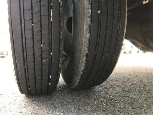 いすゞ エルフ 2RG-NPR88YN(2WD)の写真19