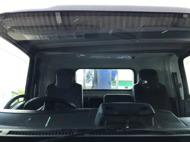 いすゞ エルフ 2RG-NPR88YN(2WD)の写真30