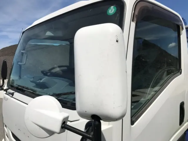 いすゞ エルフ 2RG-NPR88YN(2WD)の写真46